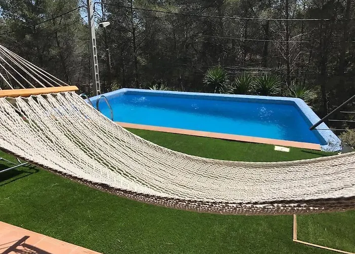 Con Piscina Privada