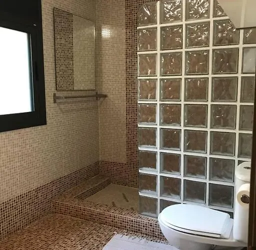 Con Piscina Privada